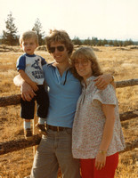 1981 6 Steve & Jan's Tumalo w Family